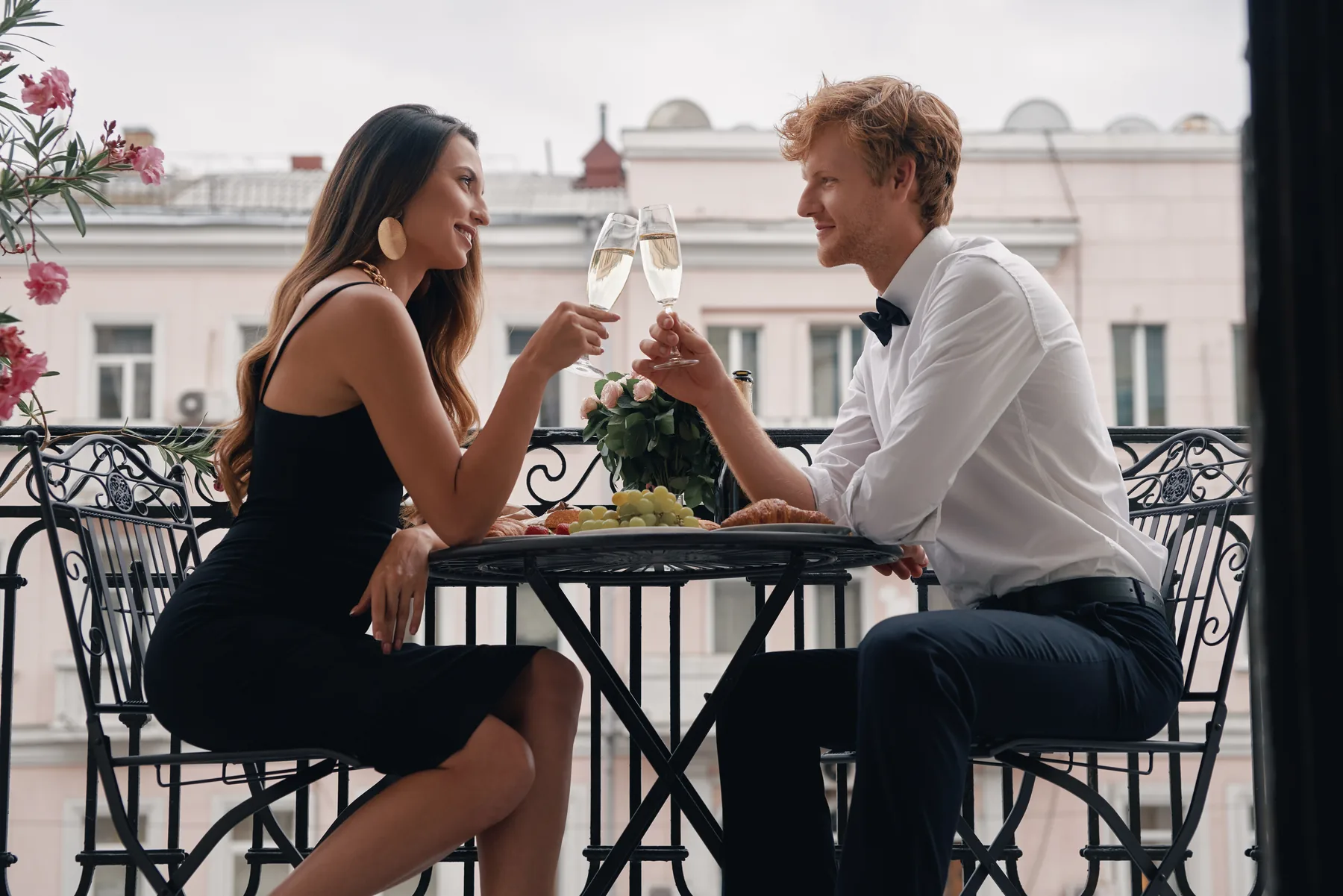 A couple enjoying an elegant date together